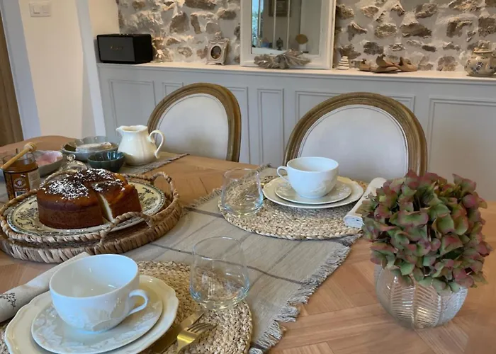 Bed & Breakfast Maison Charmille Féricy